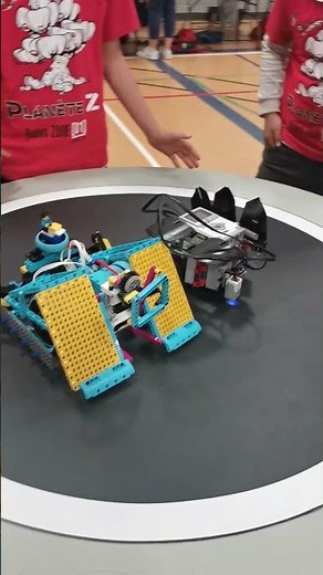 Robot SUMO competition part.1