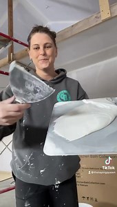 You ready let’s go! I love mud 😎❤️ Playing with mud on my hawk showing you some little tips and tricks to how I get mud off my hawk and how I keep the mud on my hawk! | One Chick Taper and Company