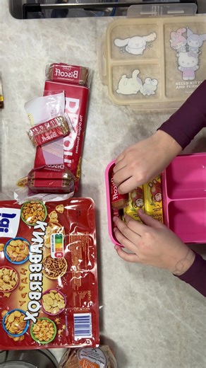 Bitte bitte folgt 🤗