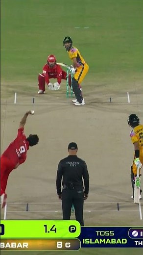 Mohammad Haris goes for a massive 6️⃣ followed by a 4️⃣ 🔥#HBLPSL11 | #NewEra | #PZvIU MZB1K