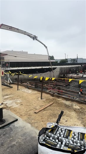 #construction #concrete #jobsite #readymix