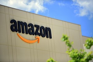 Amazon's first employee shares what he learned from Jeff Bezos