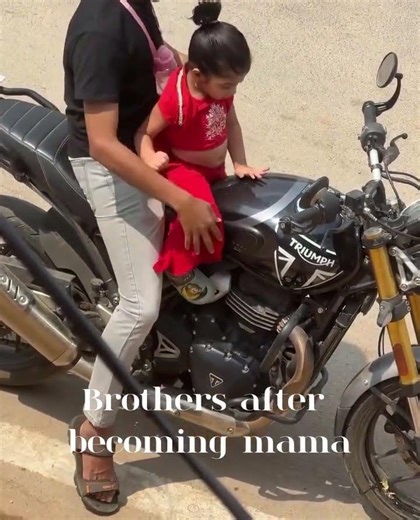 मामा और भांजी🥰 - Anand Bakshi आनंद बक्शी RD Burman RIDING WITHOUT HELMET IS AN OFFENCE & DANGEROUS.