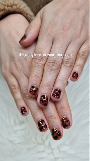 #nailsbytara_newingtongreen #manicureshellac #shellaccolours #naildesigns #lovenailart #tortoiseshellnails | Nailsbytara | Facebook