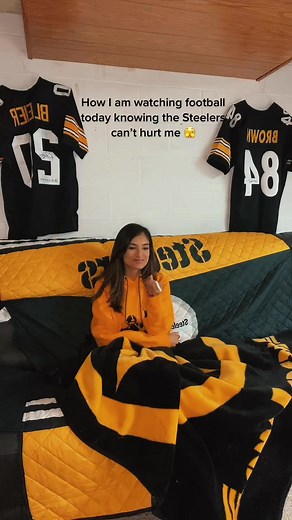 Watching Football Comfortably as a Steelers Fan