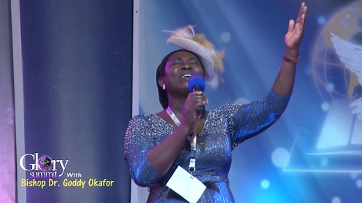 9.2K views · 204 reactions | Osinachi Nwachukwu, a Nigerian singer, composer, minister of God, and Christian praise music producer, has died. #Ekwueme #OsinachiNwachukwu READ MORE: https://bit.ly/3uwPmGJ RIP Evangelist | បៃតង Green | Facebook