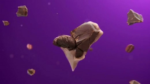 KitKat Duos Mocha and Milk Chocolate TV Spot, 'Brewing a New Mix'