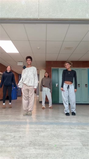 we LOVE this trendddd 🤗 sry Jo @Hannah @jola @Simona #trend #dance #silly #funny