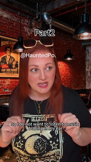 Creating a Green Screen Effect for Server Promotions