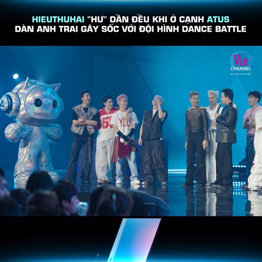 Anh em boyband toàn cầu "sĩ" từ bài Ngáo Ngơ "sĩ" đến sàn đấu Dance Battle. "Sĩ" mạnh vậy thôi chứ làm nhạc hay tập vũ đạo thì nghiêm túc lắm! --- Anh Trai "Say Hi" lên sóng lúc 20h thứ 7 hàng tuần trên kênh truyền hình HTV2-Vie Channel, Vie GIẢITRÍ, YouTube Vie Channel và siêu ứng dụng VieON --- © Chương trình Anh Trai "Say Hi" thuộc bản quyền của Vie Channel thuộc DatVietVAC #AnhTraiSayHi #AnhTrai #VieON #VieChannel #DatVietVAC #30NamCoMotDatViet | Vie Channel - HTV2