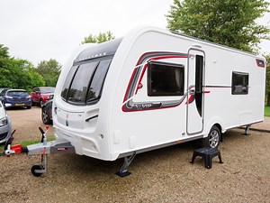 Coachman VIP 565 - Practical Caravan