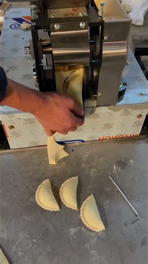 This machine makes pastel faster than human hands! #shorts