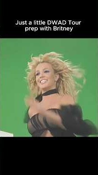A full minute of Britney behind the scenes. Just for you. #music #popmusic #britneyspears #poo