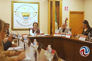 Rinden regidores un minuto de silencio por la muerte de Hugo Torres