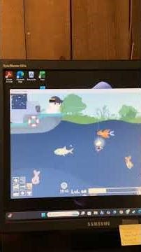 Cat Goes Fishing: Crayfin Freaking Out From Hooked Chompy