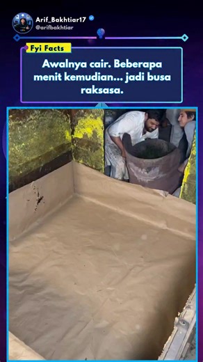 Arif Bakhtiar on Instagram: "Cairan kuning ini kelihatannya sederhana, tapi sebenarnya lagi terjadi reaksi kimia cepat di depan mata. Dua bahan utama — polyol dan isocyanate — dicampur. Saat bertemu, mereka bereaksi dan menghasilkan panas + gas. Gas ini terjebak di dalam struktur plastik yang terbentuk, menciptakan jutaan sel kecil. Hasilnya? Cairan berubah jadi busa raksasa yang mengembang berkali-kali lipat dari volume awalnya. Makanya foam ini: Ringan tapi tebal Empuk tapi tetap kuat Bisa jad