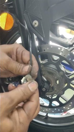 ABS Sensor Cleaning Video #tech #viral #trending #youtubeshorts #ytshorts #twowheeler #machine