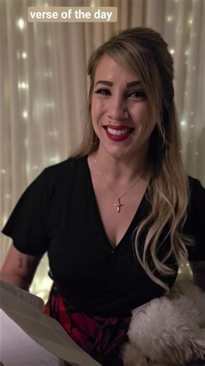 Christian ASMR | Bible reading | verse of the day | Deuteronomy 31:8