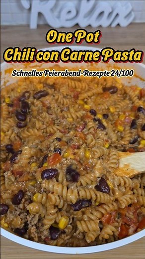 One Pot Chili con Carne Pasta | schnell & cremig