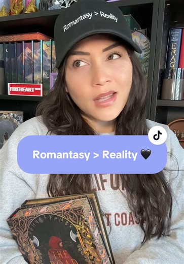 If you don't have anything nice to say... 🤐🤫 Read what you want and keep it moving...Let's practice discernment in 2026 🫶🏼 Xoxo -Athena Reads🖤 #booktok #romantasy #romantasybooks #booktoker #bookishthoughts