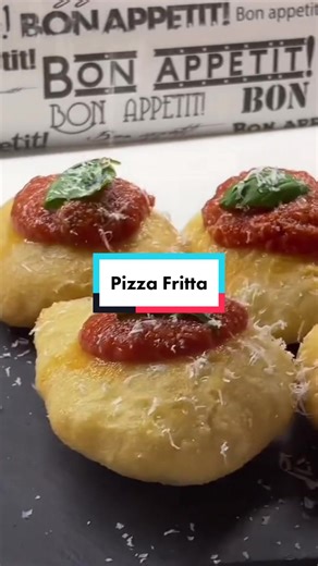 Pizza Fritta Napoletana: Ingredienti e Ricetta Facile