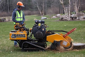 Bandit SG-40 Track Stump Grinder - Tree Care Machinery