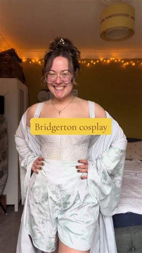Violet Bridgerton Cosplay from a Duvet Cover