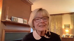 Jane Curtin Recounts “Horrible” Experience of 1977 ‘SNL’ Mardi Gras Special