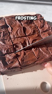 Brownie lovers, assemble! This 5-minute frosting is the ultimate way to take your brownies from good to GODLY! Recipe is on my site ( check the comments!! (Don't worry, it's right here in the caption too )This frosting is rich, decadent, and SO easy to make. Think creamy chocolate magic in minutes! Whip it up next time you bake a batch of brownies - you won't regret it! Want to save this recipe for later? Hit that save button! Following for more drool-worthy dessert hacks? Click that follow butt