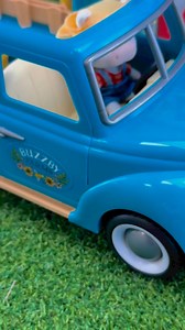 Can you bee-lieve it? 🐝 Each toy in Honey Bee Acres has a bee hidden somewhere! Can you spot where it is on the Buzzby Farm Truck? 🤔🛻 | Honey Bee Acres Toys