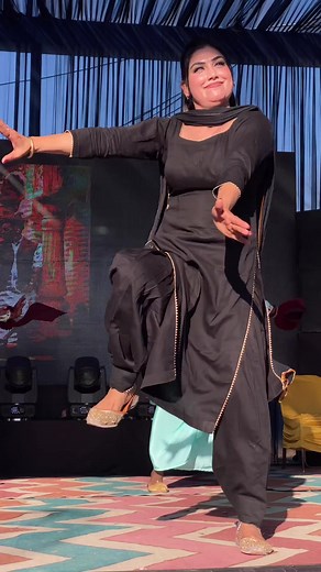 @punjabidance85 🤩🎶💫❣️...... . . . . . .#punjabi #dance #videos #trending #vibes #songs #dance #video #viral | Punjabi Dance