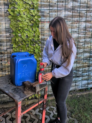 Mixing Fuel for My Yamaha Banshee 2-Stroke Quad