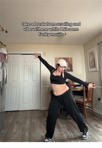 🛑🕺🏽 stop what you’re doing and hit some funky moves with me #dance #freedomofexpression #positivity #love