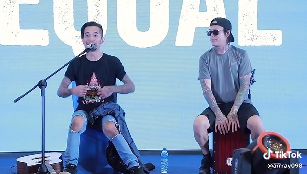 RayMond Oo บน TikTok