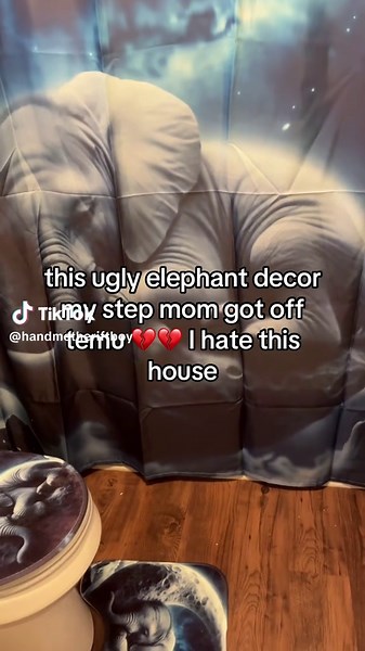 Transforming Ugly House Decor with Elephants