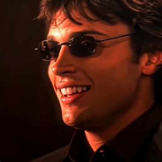 Red kryptonite | Smallville edit #smallville #clarkkent #tomwelling #superman #chad