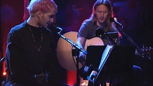 Alice in Chains Live in MTV Unplugged (1996). | ClassicH