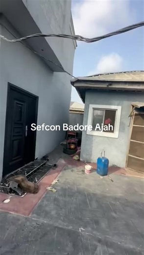 Above is a spacious and comfortable Room self contain Located in a secured estate along Badore road Ajah Rent 900k (owner may consider 800k rent ) Agreement 90k Caution deposit 90k Service charge 100k Agency 150k Dm for inspection:9070895643 #badoreagents #ajahhouseagents #thomasestate #fyp #lagosisland