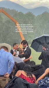 Is this the best first kiss in all of wedding history? Video @bethanychisholm via TT #rocknrollbridemagazine #weddingplanning #rocknrollbride #alternativebride #uniqueweddings #alternativewedding #unconventionalwedding | Rock n Roll Bride