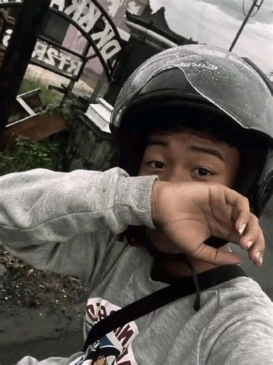 Reyhan's Journey: VI B Alumni Highlights