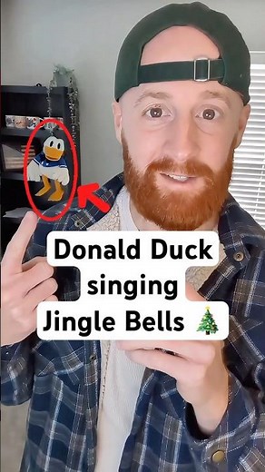 Donald Duck voice singing ‘Jingle Bells’ 🎄