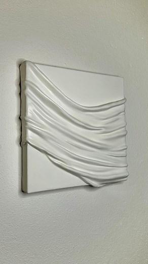 3D artist and teacher | I really had fun trying out this texture fiber from @kamenskaya_ink. I think it’s an easy way to start 3D/sculptural art. You just form... | Instagram