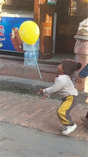 yellow color hunt #yellow #color #coldplay #colorhunt #reels #shorts