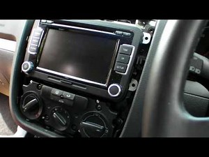 DIY Removal of an RCD510 from VW Golf MK5