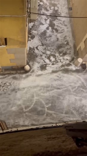 ⛈️ Images impressionnantes de l'orage accompagné de grêle frappant Antibes ce mardi soir. Des inondations sont signalées. 🌊 (© Caro Du Satis) | Météo Express