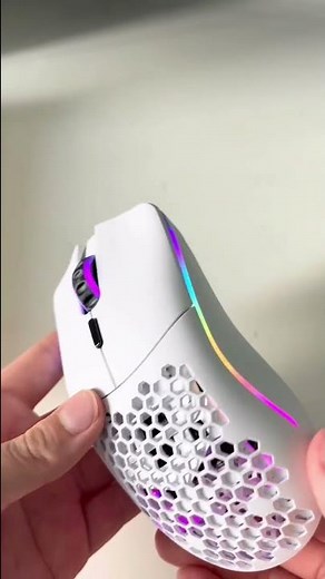 Glorious model O- wireless unboxing (Matte white)