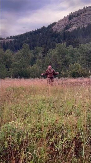 BIGFOOT SIGHTING!!!!! (filming by Bigfoot's friend Jeff)