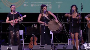 Le canzoni di Violeta Parra, Mercedes Sosa, Chavela Vargas, Elis Regina, i ritmi dell'America Latina, le voci di Flo e Lavinia Mancusi, le atmosfere mediterranee di Trani in onda: un concerto da riascoltare dai nostri archivi, qui bit.ly/floelavinia | Rai Radio3