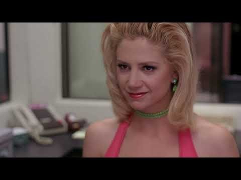 Romy and Michele's High School Reunion - Getting The Car
