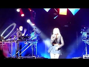 Disclosure - Voices (with Sasha Keable) - O2 Brixton Academy - 29.11.13